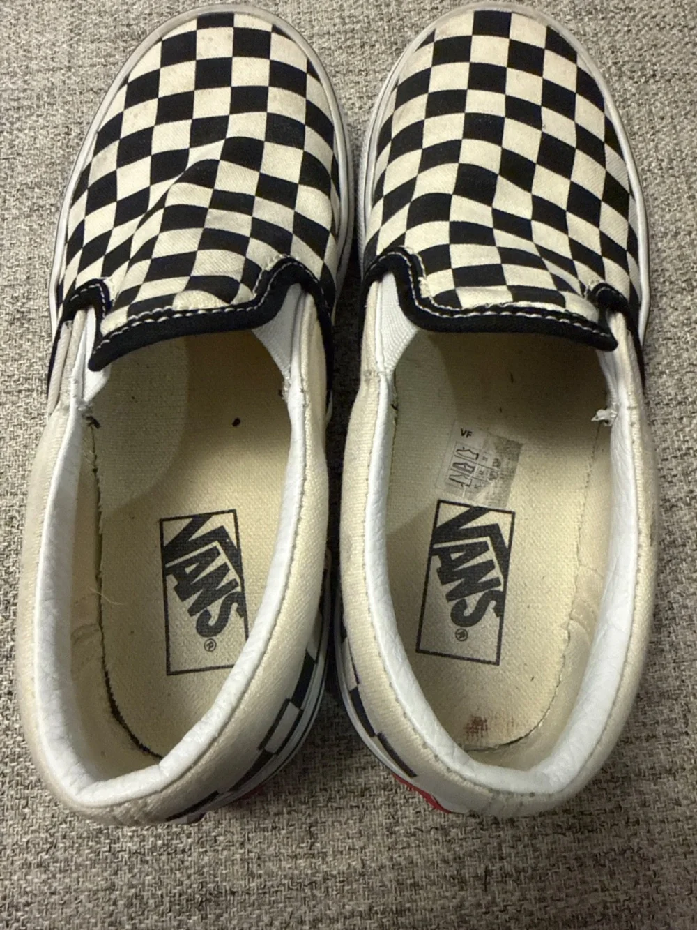 2 pairs of classic checkered VANS